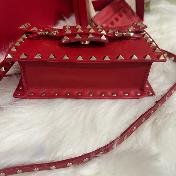 💯 Authentic Valentino Top Handle Rockstud HandBag - Picture 5 of 8